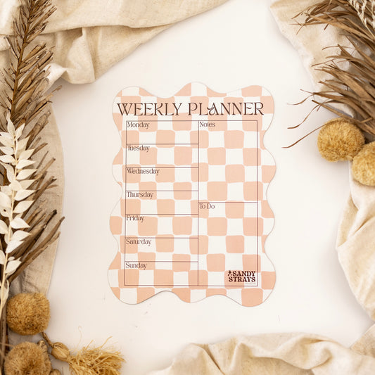 Peach Checkers Wavy Weekly Planner